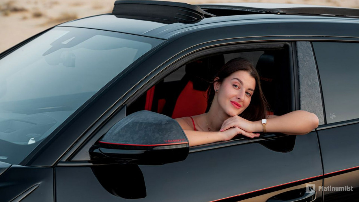 3xvkp7 استديو الصور :دبي في تجربة قيادة السوبركار مع باقة تصوير فوتوغرافي وفيديو