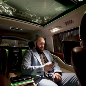 Ultra - Luxury City Tour with Private Chauffeur in Dubai: Gallery Photo 3e7y6q Ultra - Luxury City Tour with Private Chauffeur in Dubai: Gallery Photo 3e7y6q