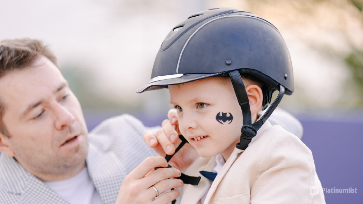 zg451y استديو الصور :أبوظبي في الحديقة ملتقى السباقات 1 - حديقة فيلورا، 25 أكتوبر