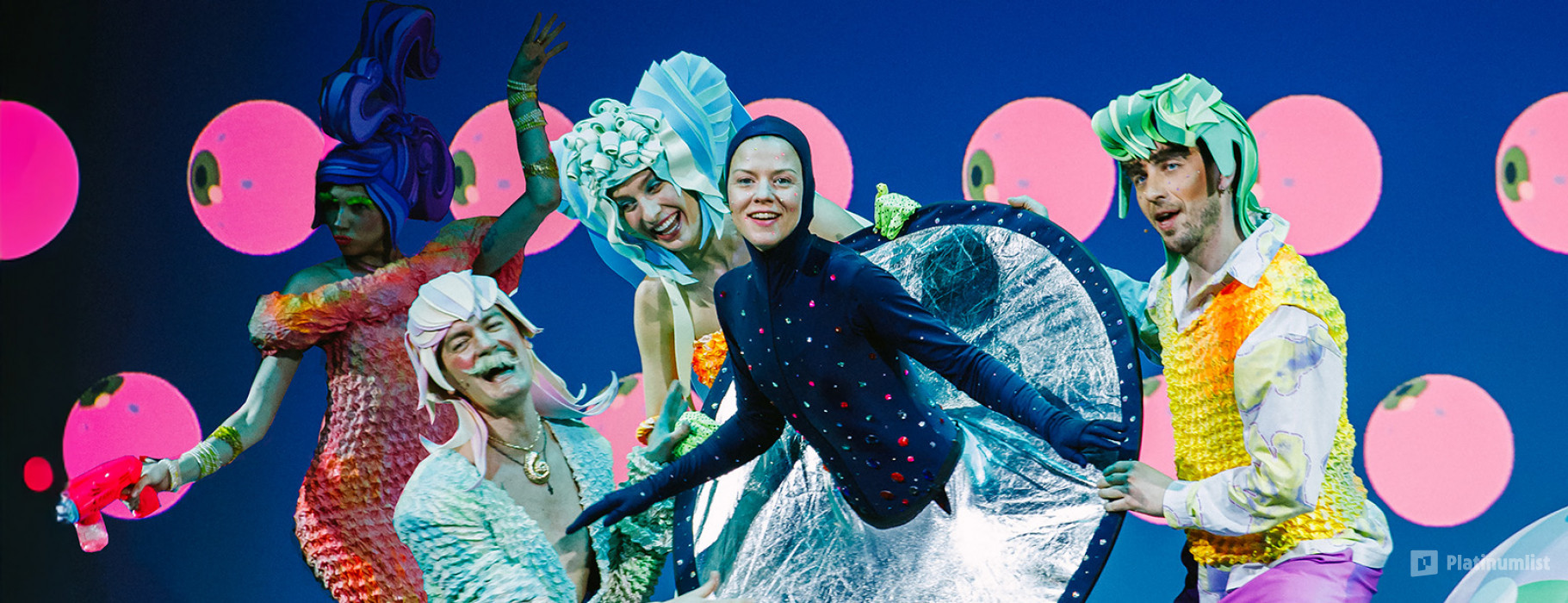 35yjo4 استديو الصور :دبي في Музыкальный спектакль "Потерянное зеркальце" at Zabeel Theatre