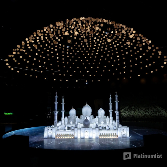 Emirates Park Zoo + Free Light and Peace museum in Abu Dhabi : Galerie de photos z94g57