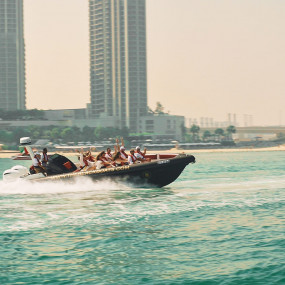 Photo from Luxury Speed Boat Tour by The Black Boats in Dubai: Gallery Photo 3j5b4q