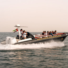 Photo from Luxury Speed Boat Tour by The Black Boats in Dubai: Gallery Photo 3qe4rr