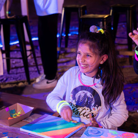 Cosmic Glow: A Mountain Trails & Tales Event in Al Ain in Abu Dhabi: Gallery Photo n158gx