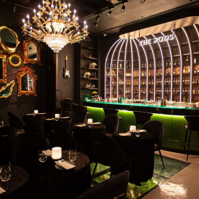 3j5bey استديو الصور :دبي في تجربة تناول الطعام المميزة في مطعم ذا بودز