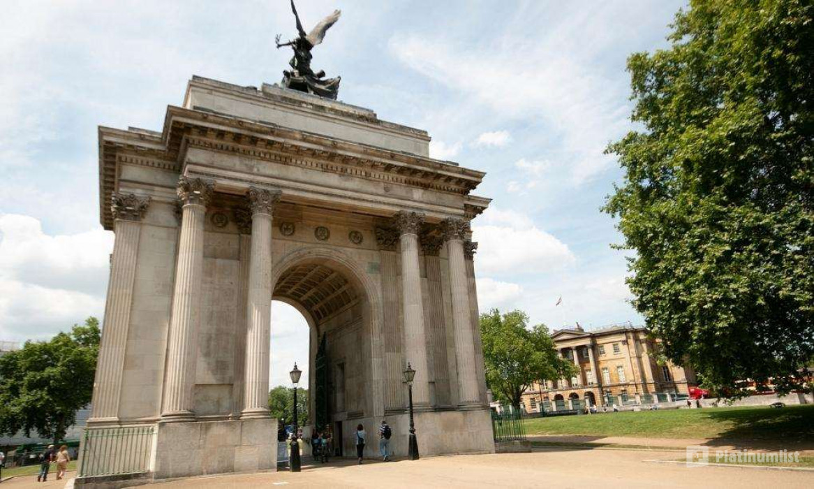 zv64kq استديو الصور :لندن في قوس ولينغتون في لندن zv64kq استديو الصور :لندن في قوس ولينغتون في لندن