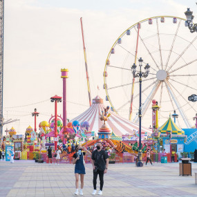 Photo from القرية العالمية in دبي: Gallery Photo zw642k