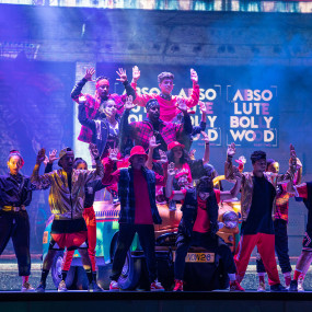 Photo from القرية العالمية in دبي: Gallery Photo zv6408