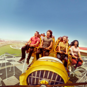 Photo de Ferrari World Tickets, Abu Dhabi with free shuttle bus dans Abu Dhabi : Galerie Photo 34jq0v