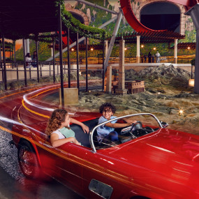 Photo de Ferrari World Tickets, Abu Dhabi with free shuttle bus dans Abu Dhabi : Galerie Photo 3bjo9p