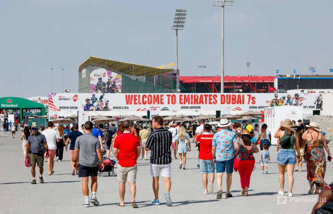 Emirates Dubai 7s 2025 in Dubai: Gallery Photo zw64q0