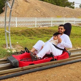 Photo de Rose Hafeet: Adventure Park (Zipline | Mini Train) dans Al Ain : Galerie Photo 3j5vdw