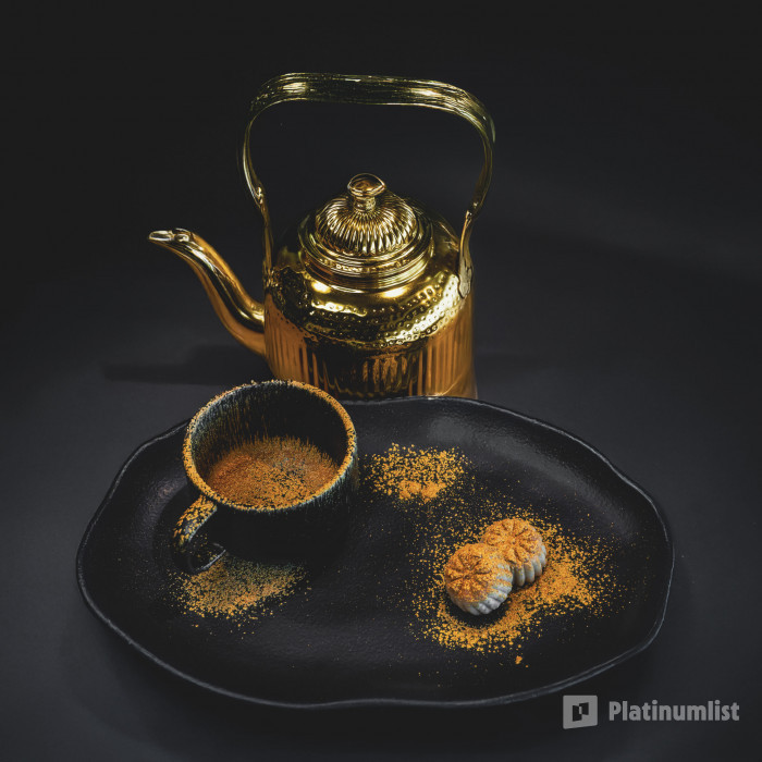 Sky Views with Slide & Gold Menu in Dubai: Gallery Photo nkeq00