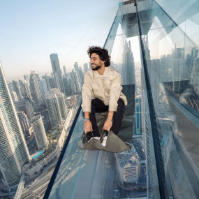 Photo from Sky Views with Slide & Gold Menu in Dubai: Gallery Photo 3bj625