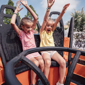 3d711y استديو الصور :كاتشيفيل في تذكرة الدخول إلى ملاهي إفتيلينغ