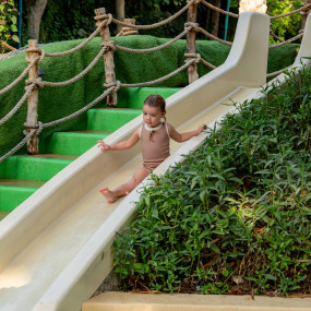 Photo from Al Barari Playground in Dubai: Gallery Photo z7x67d