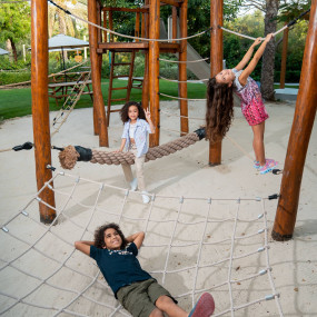 Photo from Al Barari Playground in Dubai: Gallery Photo 3bj60y