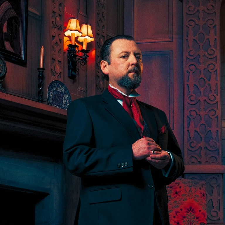 Photo from مسرحية مصيدة الفئران في لندن in لندن: Gallery Photo zw67wk