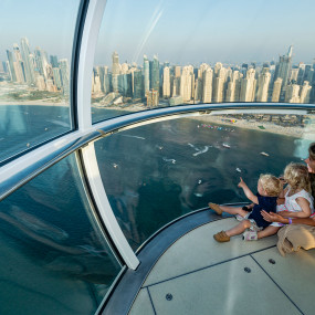 Photo from Ain Dubai Views - Dated in Dubai: Gallery Photo 3xv967