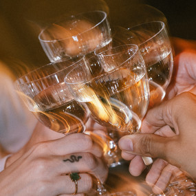 TOTO Baby Immersive Murder Mystery Dinner Show at La Camera! in Dubai: Gallery Photo 3j5pvr