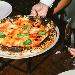 Photo from عرض عشاء "توتو بيبي" الغامر لغموض القتل الغامض في لا كاميرا! in دبي: Gallery Photo 3qekj4