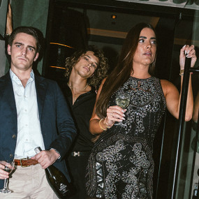 Photo from عرض عشاء "توتو بيبي" الغامر لغموض القتل الغامض في لا كاميرا! in دبي: Gallery Photo nkegqq