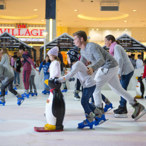 Dubai Ice Rink in Dubai: Gallery Photo n151vp