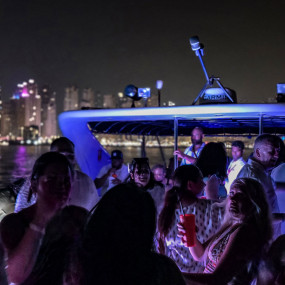 Photo from Evening 4 Hour Yacht Cruise with Unlimited Drinks in Dubai: Gallery Photo 3yovkr