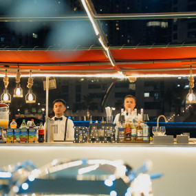 Photo de Dubai Marina Dinner Cruise with Live Music & Open Bar dans Dubai : Galerie Photo 3pjyrx