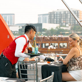 Photo from رحلة عشاء بحرية في مرسي دبي مارينا مع موسيقى حية وبار مفتوح in دبي: Gallery Photo 34j9gy