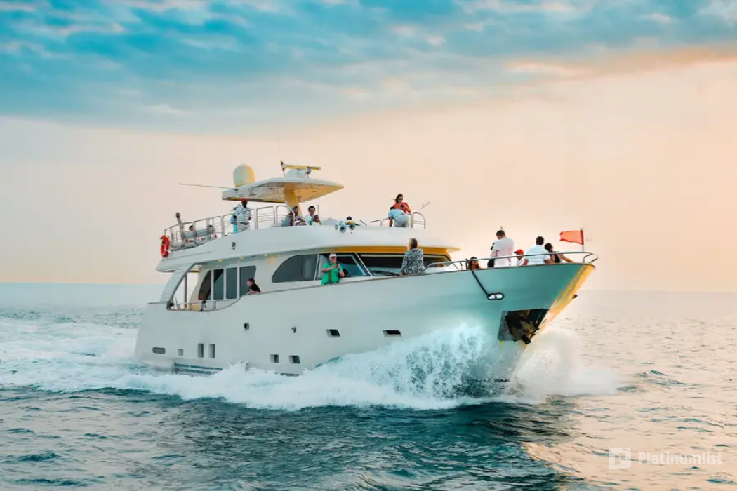 Dubai Marina 1 Hour Yacht Tour in Dubai: Gallery Photo zod7dy Dubai Marina 1 Hour Yacht Tour in Dubai: Gallery Photo zod7dy
