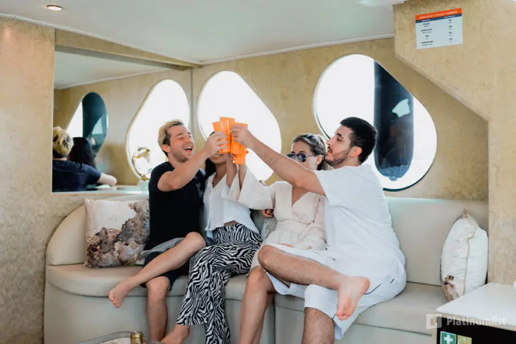 Dubai Marina 1 Hour Yacht Tour in Dubai: Gallery Photo 3qe1e8 Dubai Marina 1 Hour Yacht Tour in Dubai: Gallery Photo 3qe1e8