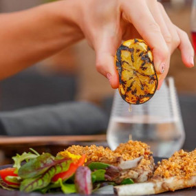 vn6ryn استديو الصور :دبي في Iftar with a Peruvian Twist