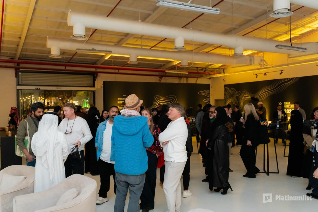 Tuwaiq Sculpture - Panel Discussions in Riyadh: Gallery Photo 38yokr