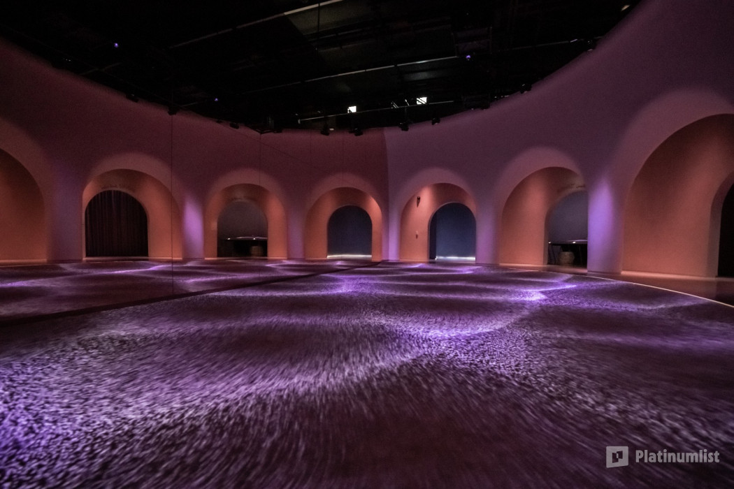 n0v956 استديو الصور :دبي في متحف المستقبل