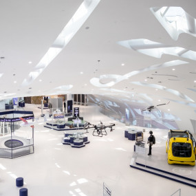 Museum of The Future – Pioneer Pass in Dubai: Gallery Photo z7xg1x