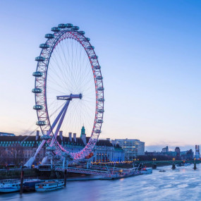 The London Eye in London: Gallery Photo 3bj0bg