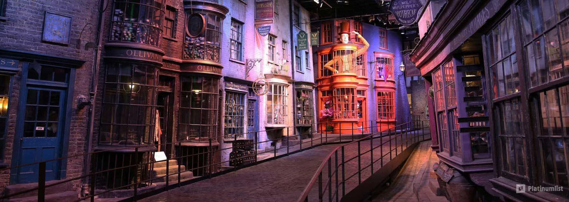 z7x7gw استديو الصور :لندن في جولة في استوديو وارنر براذرز لندن من ماربل آرك