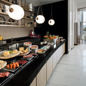 ezvb0n استديو الصور :دبي في Iftar and Suhoor at The Restaurant