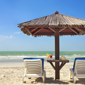 zmvdwz استديو الصور :الشارقة في إقامة 5 نجوم في منتجع كورال بيتش الشارقة