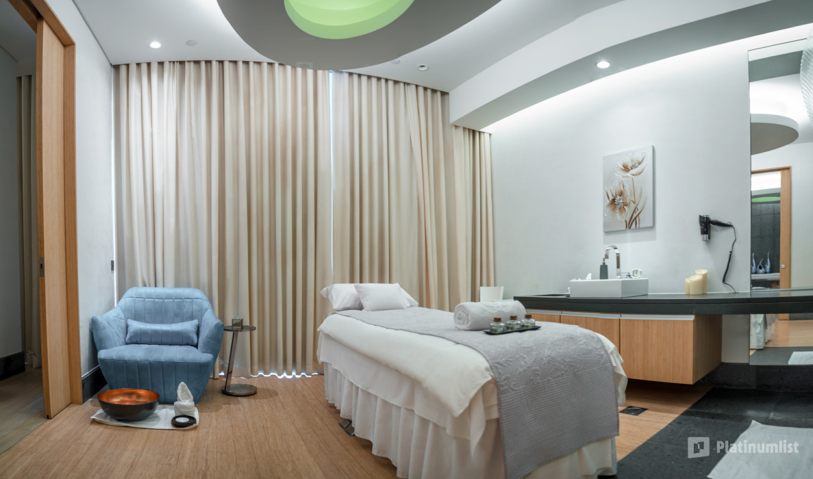 zw7xp3 استديو الصور :دبي في سوفيتيل سبا