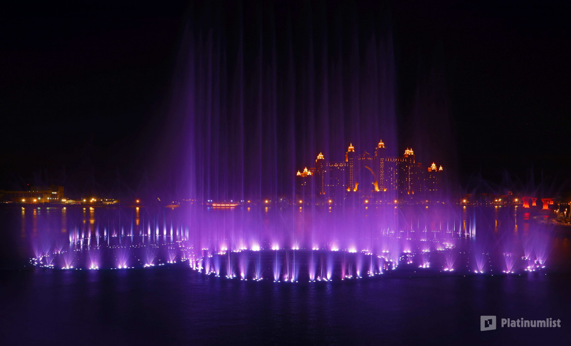 3pyjx3 استديو الصور :دبي في محاولة تحطيم رقم غينيس للأرقام القياسية لأكبر نافورة في العالم