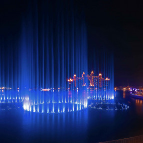 Attempting to Break The Guinness World Record for the World’s Largest Fountain in Dubai: Gallery Photo 3pypq3 Attempting to Break The Guinness World Record for the World’s Largest Fountain in Dubai: Gallery Photo 3pypq3