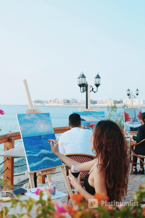 zm785z استديو الصور :دبي في ART fem painting experience