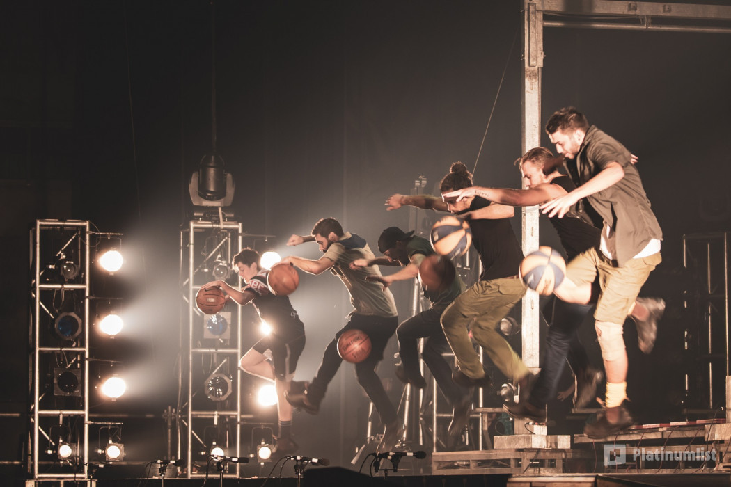 Dein Perry's Tap Dogs in Riyadh : Galerie de photos 3r5qyn