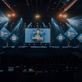 Jack Whitehall in Dubai: Gallery Photo zwwokz