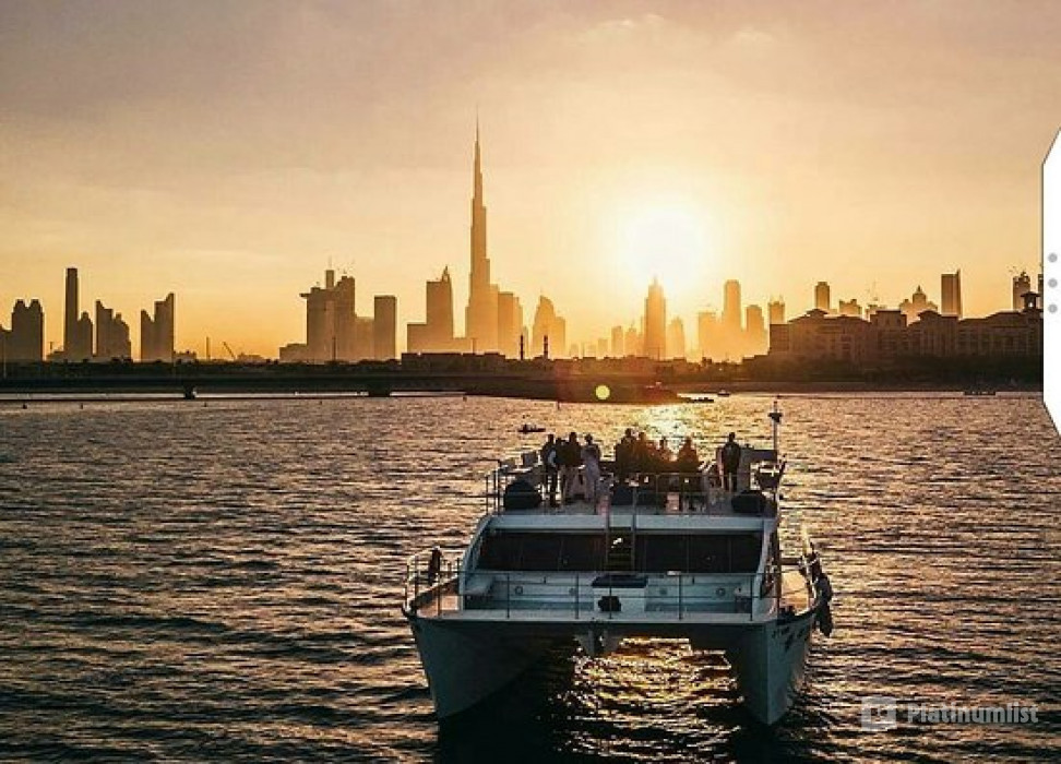 zo0kez استديو الصور :دبي في Leo's On Deck Catamaran Yacht Cruise