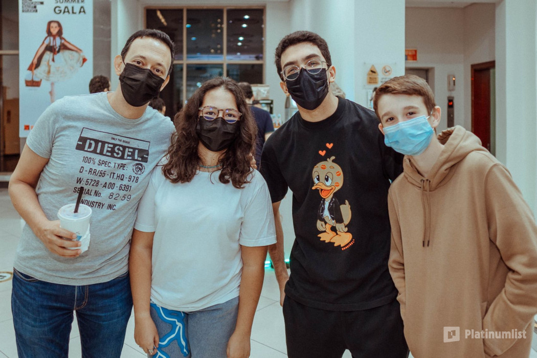 Amine Radi « VA DORMIR VA  » French Stand up comedy at The Theatre - Mall of the Emirates in Dubai: Gallery Photo 35mdmn