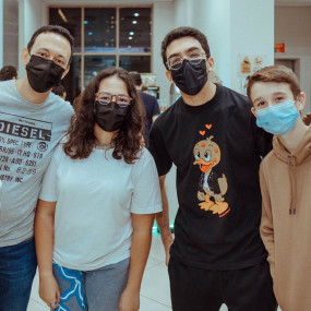 Amine Radi « VA DORMIR VA  » French Stand up comedy at The Theatre - Mall of the Emirates in Dubai : Galerie de photos 35mdmn