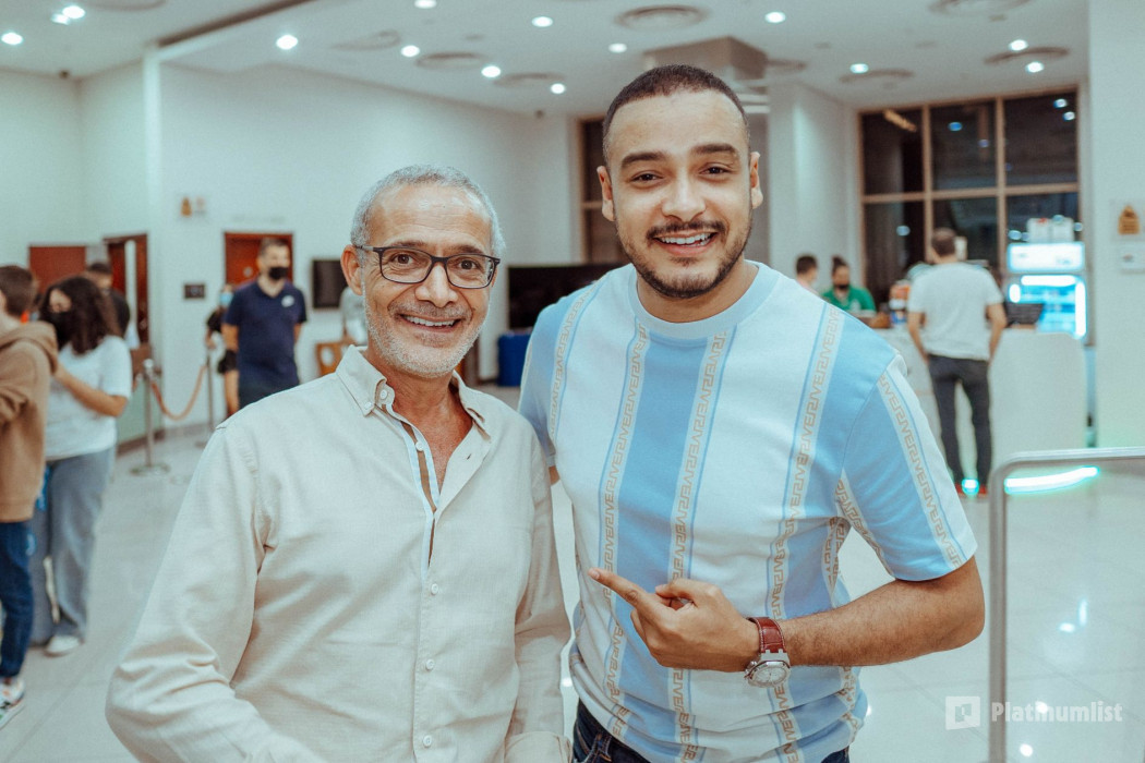 Amine Radi « VA DORMIR VA » French Stand up comedy at The Theatre - Mall of the Emirates in Dubai : Galerie de photos n6mb13 Amine Radi « VA DORMIR VA » French Stand up comedy at The Theatre - Mall of the Emirates in Dubai : Galerie de photos n6mb13